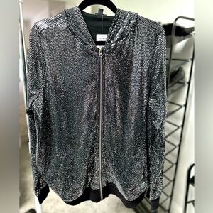 Torrid Black & Silver sequin hoodie. Size 2 (2x/18-20)